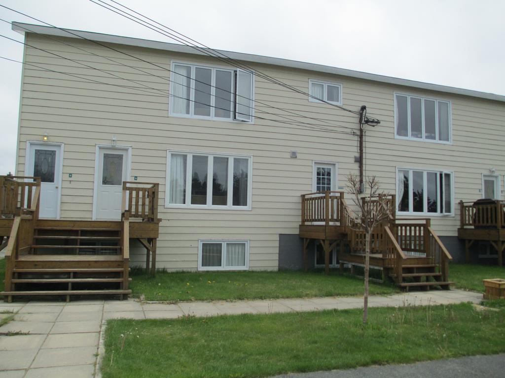 Comerford'S Ocean View Suites Holyrood Exterior foto
