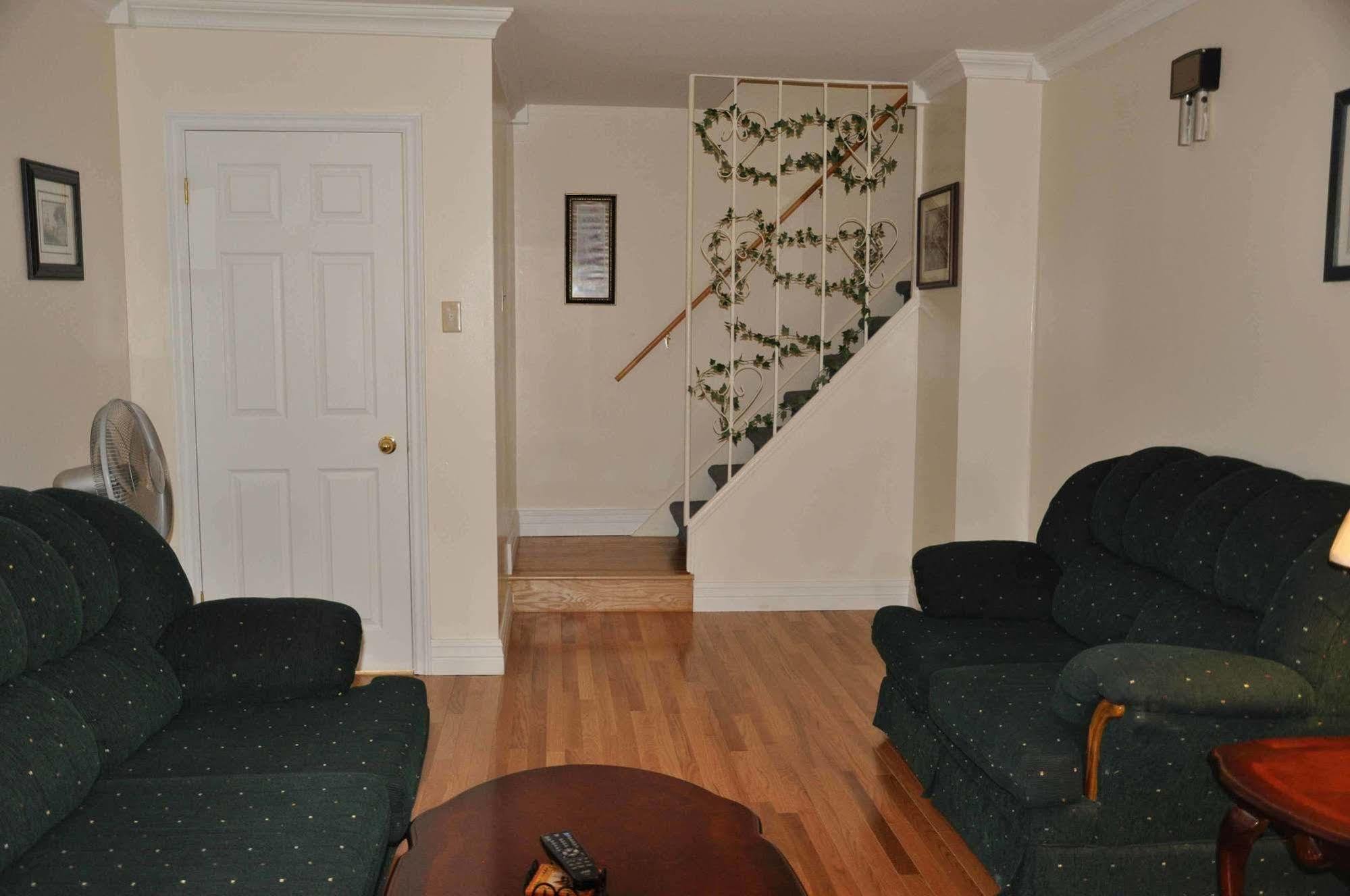 Comerford'S Ocean View Suites Holyrood Exterior foto